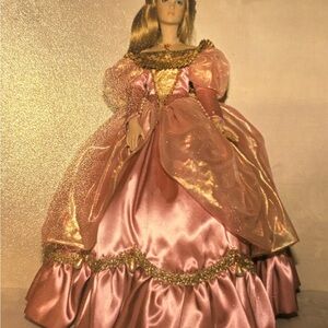 Franklin Mint Heirloom Cinderella